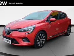 Rouge Utilisé 2022 Renault Clio V Intens Citadine | 17 990 €