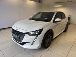 Blanc Utilisé 2021 Peugeot e-208 Citadine | 13 990 € (Prix juste)