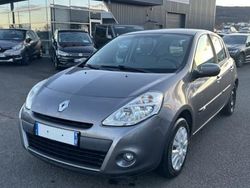 Utilisé 2010 Renault Clio III Expression Citadine | 7 990 € (Prix juste)