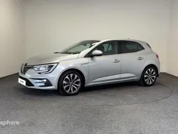 Gris Utilisé 2023 Renault Mégane IV Techno Berline | 20 299 € (Prix assez cher)