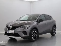 Gris Utilisé 2023 Renault Captur Evolution SUV | 16 499 € (Bon prix)