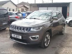 Gris Utilisé 2018 Jeep Compass Limited SUV | 13 990 € (Prix juste)
