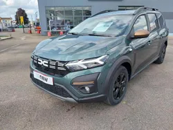 Vert Utilisé 2024 Dacia Jogger Extreme Coupé | 20 990 €