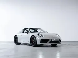 Utilisé 2021 Porsche 911 Targa 4 Cabriolet | 180 000 €