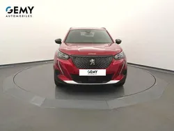 Rouge Utilisé 2023 Peugeot 2008 Allure SUV | 19 870 € (Prix juste)