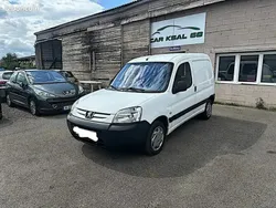Blanc Utilisé 2008 Peugeot Partner Monospace | 4 499 €