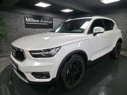 Blanc Utilisé 2020 Volvo XC40 Momentum SUV | 20 990 € (Prix juste)