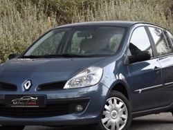 Gris Occasion 2006 Renault Clio III Expression Berline | 6 990 € (Prix juste)