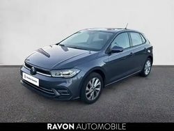 Smoky gray metallic Utilisé 2022 VW Polo S Berline | 16 490 € (Prix juste)