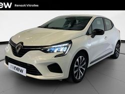 Blanc Utilisé 2023 Renault Clio V Equilibre Citadine | 14 799 € (Prix juste)