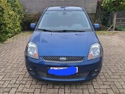 Occasion 2006 Ford Fiesta Ambiente Citadine | 4 900 € (Prix cher)