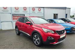 Rouge Utilisé 2020 Peugeot 3008 Allure SUV | 16 990 € (Bon prix)