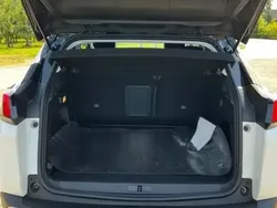 Blanc Utilisé 2018 Peugeot 3008 S SUV | 17 000 €