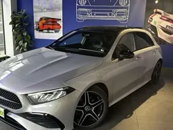 Gris Utilisé 2023 Mercedes A200 AMG line Berline | 34 990 € (Prix assez cher)