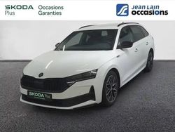Blanc Occasion 2024 Skoda Octavia SportLine Break | 31 590 € (Prix assez cher)