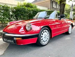 Rouge Utilisé 1988 Alfa Romeo Spider Cabriolet | 17 800 €
