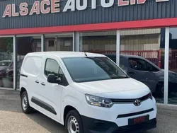 Blanc Utilisé 2022 Toyota Proace Business Edition Van | 14 990 €