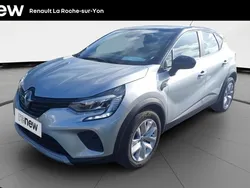 Noir Utilisé 2023 Renault Captur Equilibre SUV | 17 490 € (Prix juste)