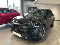 Noir Nouvelle 2025 Alfa Romeo Junior Veloce | 45 990 € (Prix juste)