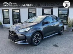 Utilisé 2023 Toyota Yaris Hybrid Design Berline | 21 790 € (Prix juste)