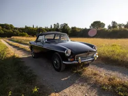 Violet Utilisé 1964 MG B Cabriolet | 18 900 €
