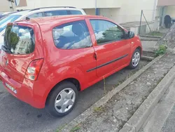 Rouge Utilisé 2010 Renault Twingo Dynamique Citadine | 4 200 € (Prix juste)