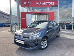 Gris magnã©tique mã©tallisã© Utilisé 2022 Kia Rio Active Berline | 14 999 € (Prix juste)