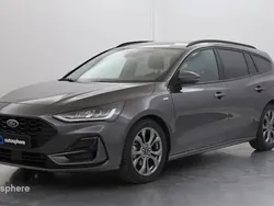Rouge Utilisé 2023 Ford Focus ST-Line X Break | 24 499 € (Prix juste)