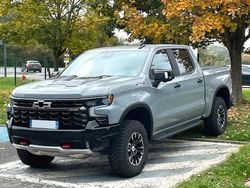Gris Nouvelle 2025 Chevrolet Silverado SUV | 100 800 €