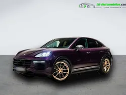 Utilisé 2024 Porsche Cayenne Turbo E-Hybrid SUV | 228 800 €