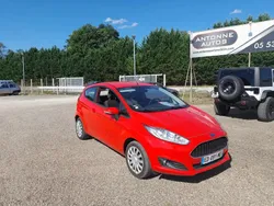 Rouge Utilisé 2016 Ford Fiesta Citadine | 6 990 € (Prix juste)