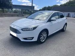 Blanc Utilisé 2015 Ford Focus S Berline | 7 490 € (Prix assez cher)