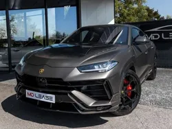 Gris Utilisé 2023 Lamborghini Urus SUV | 389 900 €