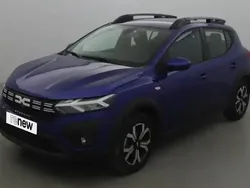 Bleu Utilisé 2024 Dacia Sandero Expression Citadine | 16 399 € (Prix juste)