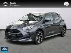 Gris Utilisé 2024 Toyota Yaris Hybrid Design | 22 990 € (Prix juste)