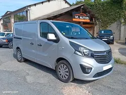Gris Utilisé 2015 Opel Vivaro Van | 11 970 € (Prix cher)