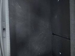 Noir Utilisé 2022 Peugeot e-208 Style Citadine | 15 450 € (Prix juste)