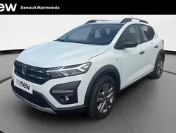 Blanc Utilisé 2022 Dacia Sandero Essentiel Citadine | 13 799 € (Prix juste)