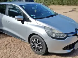 Argent Utilisé 2013 Renault Clio IV Authentique Berline | 6 490 € (Prix assez cher)