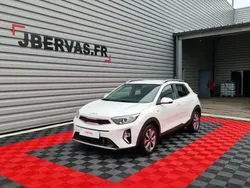 Blanc Utilisé 2022 Kia Stonic Active SUV | 16 990 € (Bon prix)