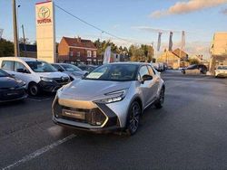Utilisé 2024 Toyota C-HR SUV | 30 990 €