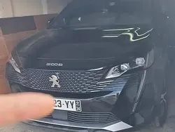 Utilisé 2022 Peugeot 5008 Style Monospace | 23 600 € (Bon prix)