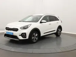 Blanc Utilisé 2022 Kia Niro Active SUV | 24 799 € (Prix juste)