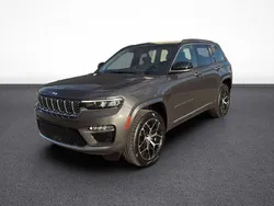 Noir Utilisé 2024 Jeep Grand Cherokee Summit SUV | 81 990 € (Prix juste)