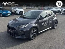 Utilisé 2025 Toyota Yaris Hybrid Design Berline | 24 880 € (Prix assez cher)