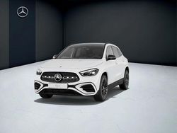 Blanc Utilisé 2025 Mercedes GLA200 AMG line SUV | 55 490 €