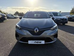 Gris Utilisé 2023 Renault Clio V Equilibre Citadine | 13 990 € (Bon prix)