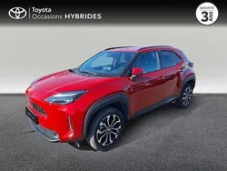 Rouge Utilisé 2024 Toyota Yaris Hybrid Design | 25 790 € (Prix juste)