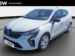 Blanc Nouvelle 2024 Renault Clio V Evolution Berline | 16 990 € (Bon prix)