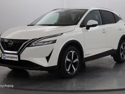 Blanc lunaire (spéciale) Utilisé 2023 Nissan Qashqai N-Connecta SUV | 29 499 € (Prix juste)